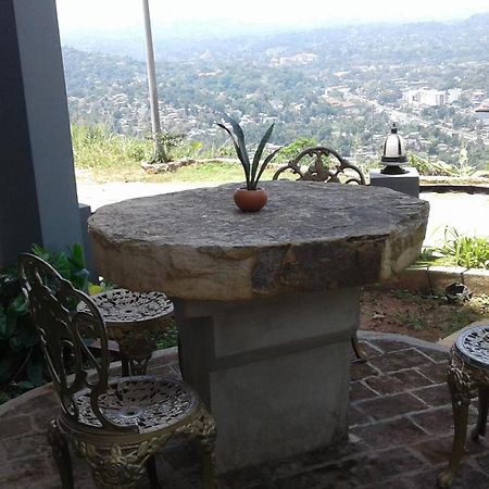 Lawan One Kandy Exterior foto