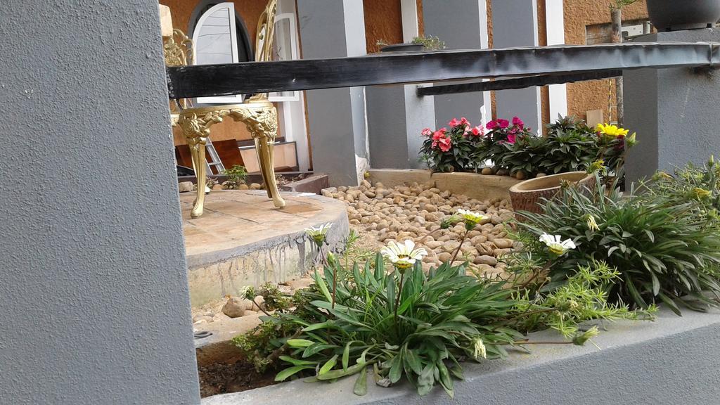 Lawan One Kandy Exterior foto